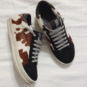 P448 Sneakers size 6.5/37